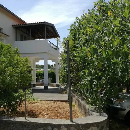 Modro * Donji Okrug (Ciovo)